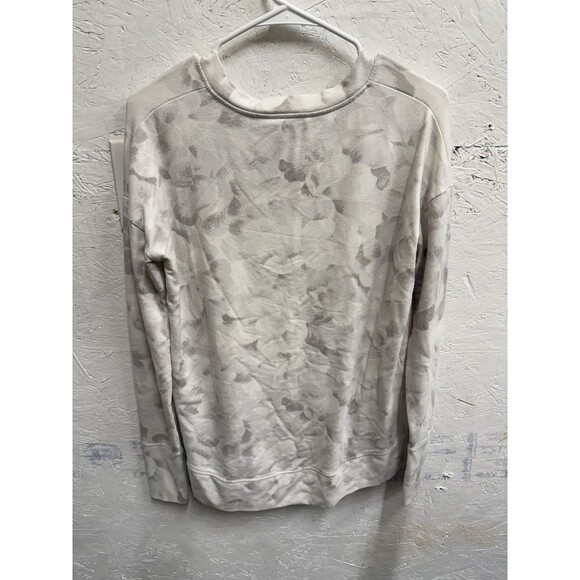 Athleta Chakra Floral Bluff Gray Long Sleeve Balance Printed Pullover - Size Sm - Picture 6 of 8